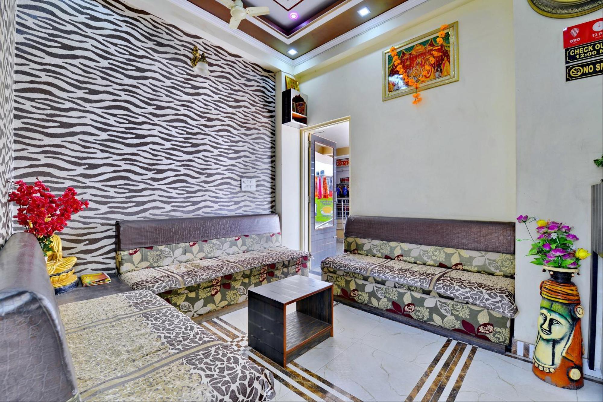 โอโย 6670 โฮเต็ล หิมาลายา ทาวเวอร์ Hotel ชัยปุระ ภายนอก รูปภาพ