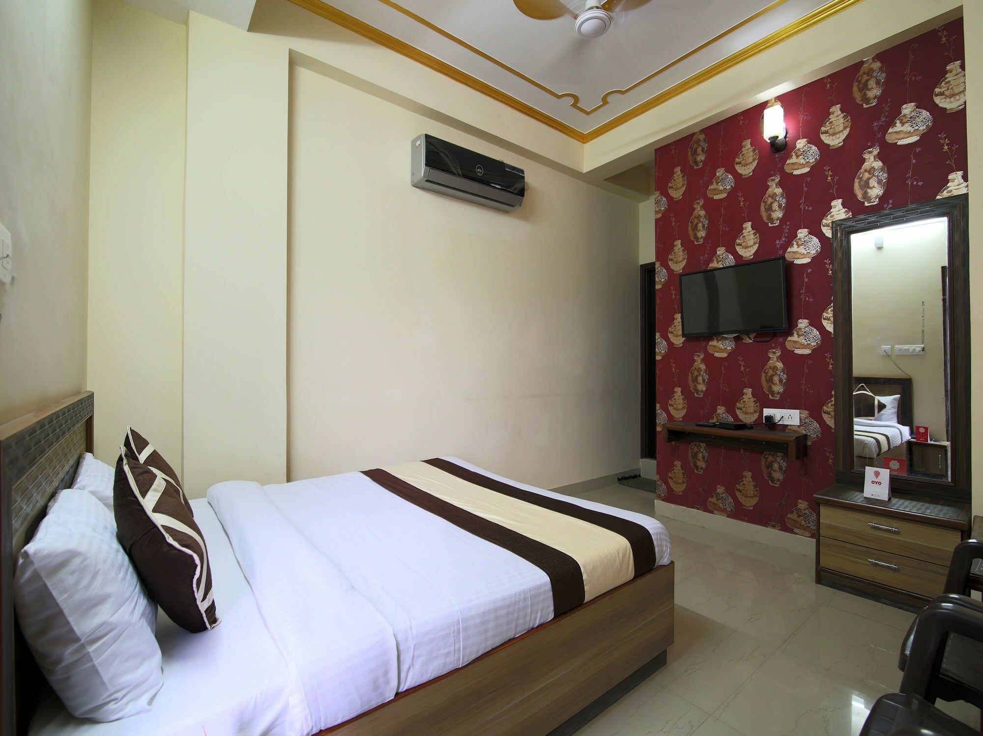 โอโย 6670 โฮเต็ล หิมาลายา ทาวเวอร์ Hotel ชัยปุระ ภายนอก รูปภาพ